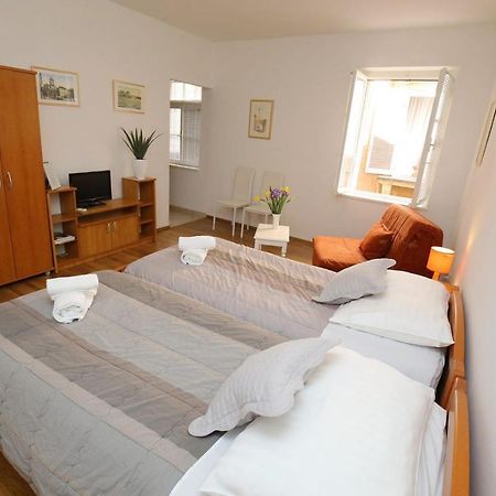 Victoria Apartments - Zadar Centre Екстер'єр фото