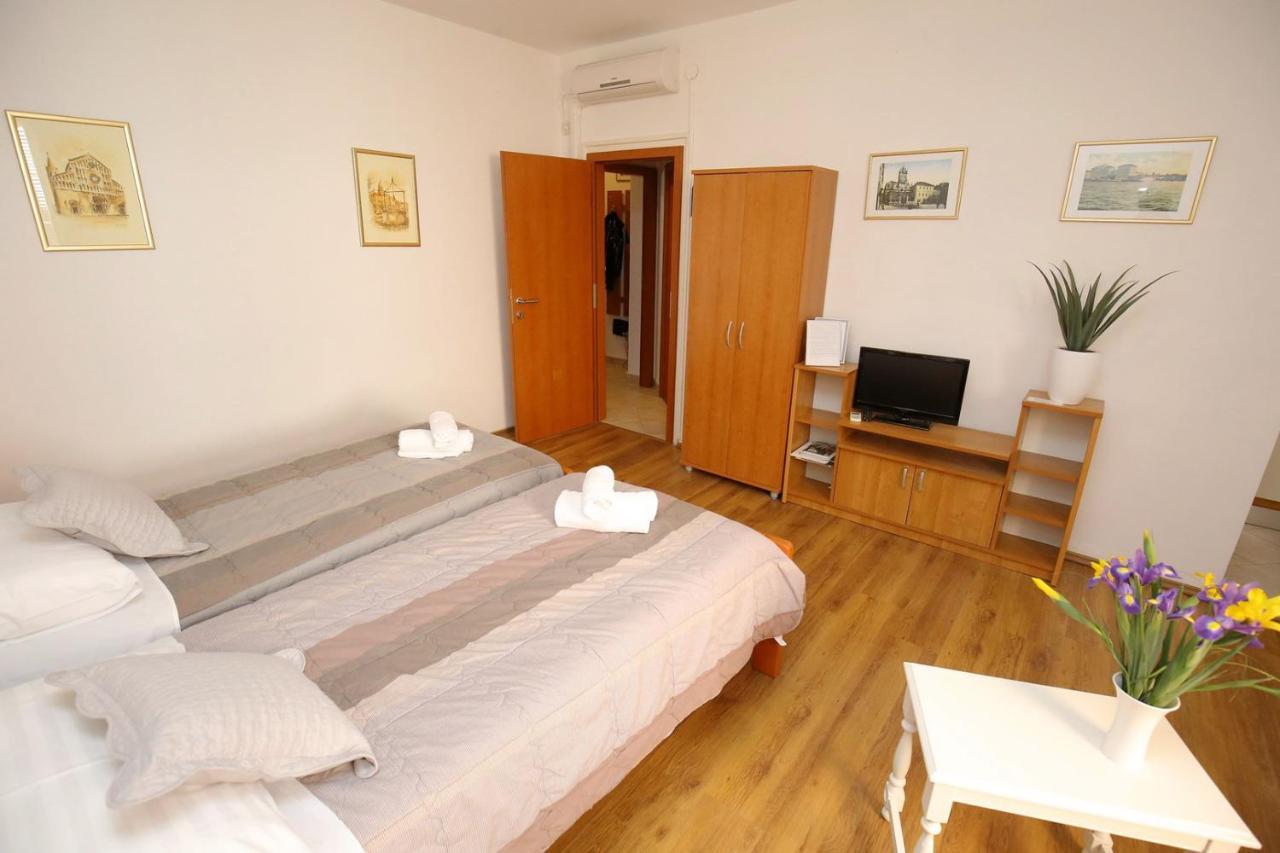 Victoria Apartments - Zadar Centre Екстер'єр фото