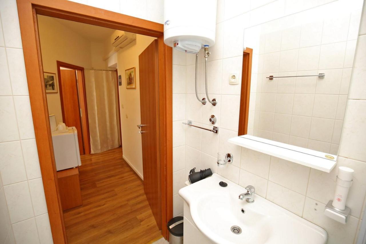 Victoria Apartments - Zadar Centre Екстер'єр фото